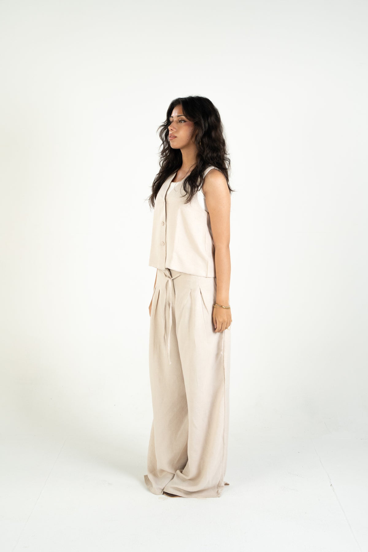 Relaxed Linen Vest - Beige