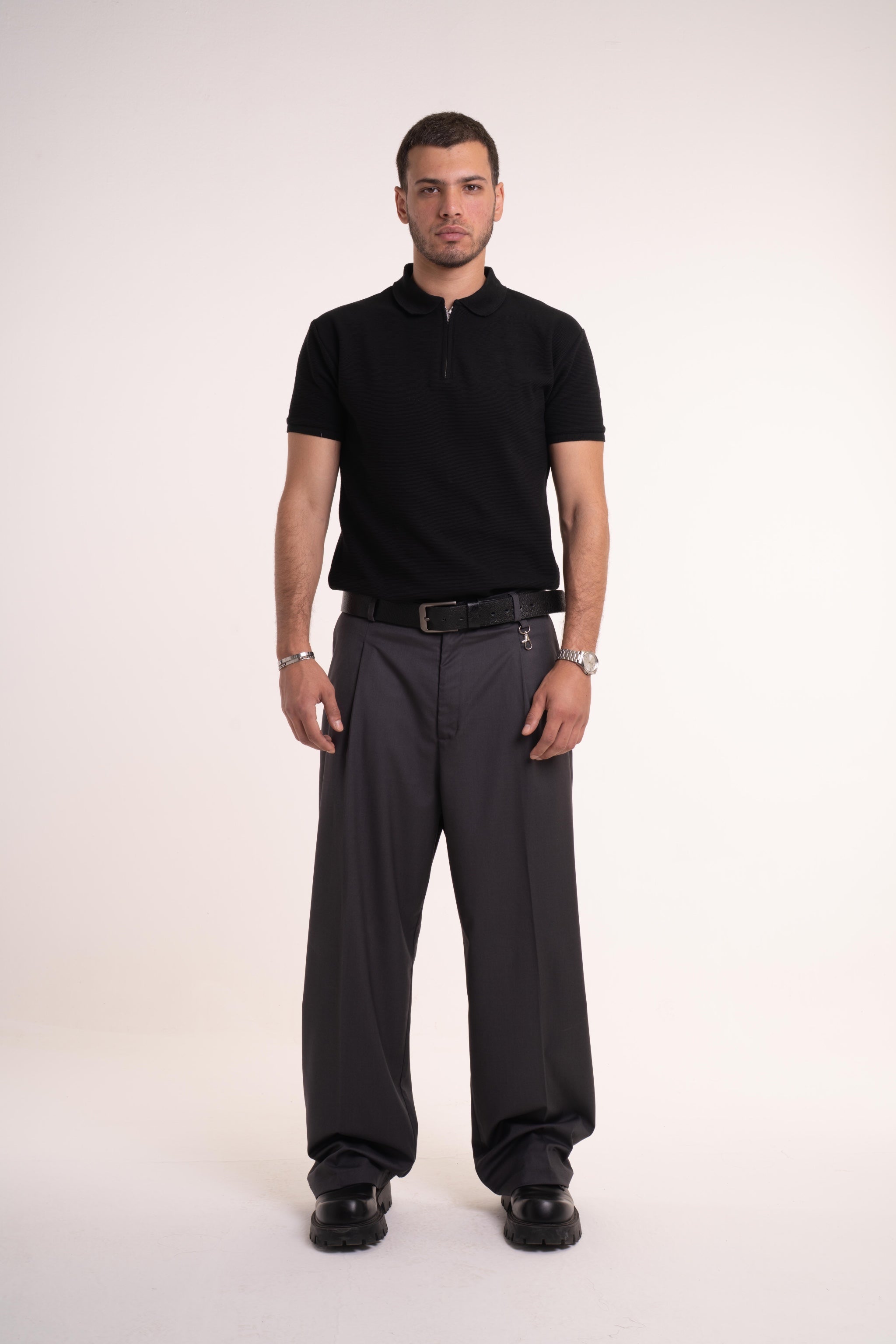 Grey pleated pants