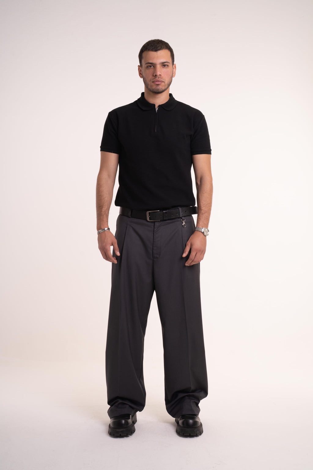 Grey pleated pants