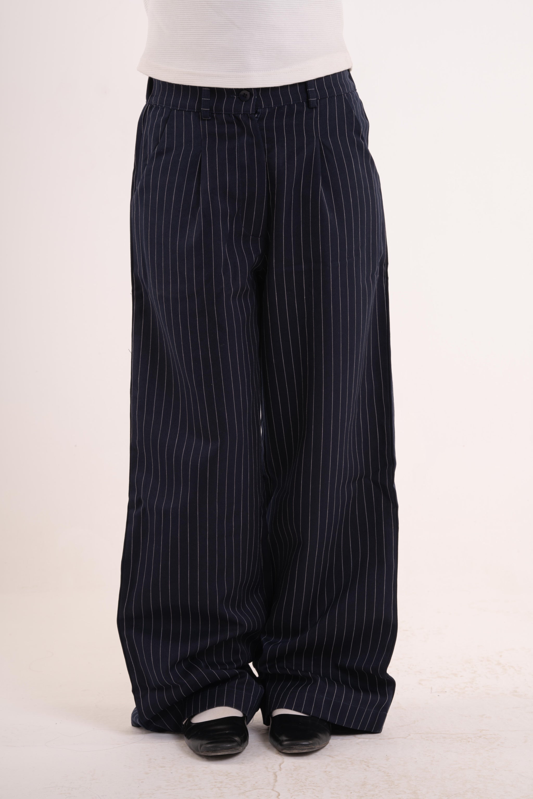 women's pinstriped pants
